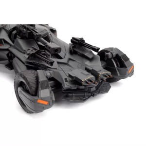 Batman Justice League Batmobile - Img 6