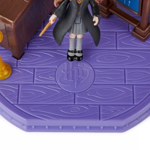 Harry Potter Set Lumea Vrajilor Sala De Clasa - Img 6