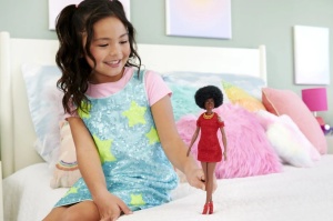 Papusa Barbie Fashionista Mulatra Cu Par Afro - Img 2
