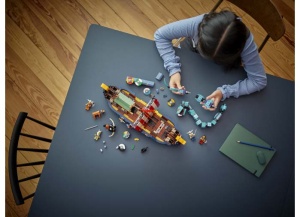 Set LEGO Creator - Corabia Vikingilor si Sarpele Midgard-ului (31132) - Img 4