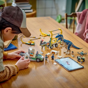 Set LEGO Jurassic World - Misiunea ”Dinozaur”: Camion de transport pentru un Allosaurus (76966) - Img 8