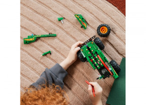 Set LEGO Technic - Monster Jam™ Dragon™ (42149) - Img 4