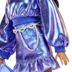 Barbie Deluxe Style Papusa Barbie Rochie Albastru Metalizat - Img 4