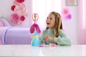 Barbie Petal Pop Set Papusa Barbie Lalea Roz Si Accesorii - Img 8
