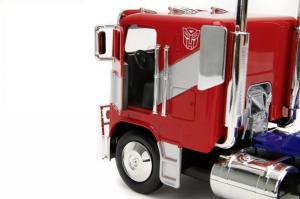 Jada Transformers T7 Optimus Prime 1 Camion Metalic Scara 1:24 - Img 4