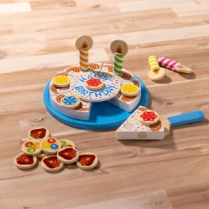 Melissa And Doug Set De Joaca Din Lemn Tort Aniversar - Img 6
