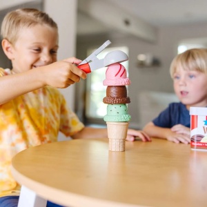 Melissa And Doug Set De Joaca Magnetic Cornete Cu Inghetata - Img 2