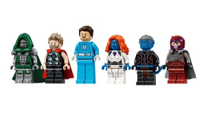 Set de construcție LEGO® Marvel - Bătălie memorabilă: Avengers: Doomsday (76348), 846 piese, 9+ ani - Img 8