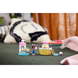 Set LEGO Gabbyʼs Dollhouse - Distractie in bucatarie (10785) - Img 5