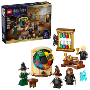 Set LEGO Harry Potter - Castelul Hogwarts: Ceremonia Jobenului magic (76460)