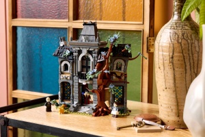Set LEGO Icons (Creator Expert) - Conacul primarului (11383) - Img 11
