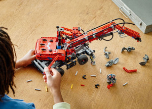 Set LEGO Technic - Manipulator telescopic (42144) - Img 4