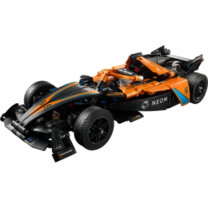 Set LEGO Technic - Masina de cursa NEOM McLaren Formula E (42169) - Img 6