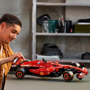 Set LEGO Technic - Masina F1 Ferrari SF-24 (42207) - Img 7