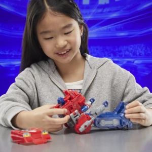 Transformers One Power Flip Optimus Prime - Img 4