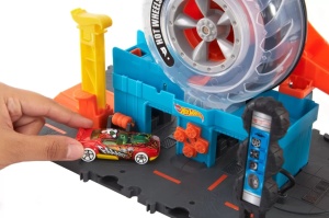 Hot Wheel City Vulcanizarea Super Twist - Img 6
