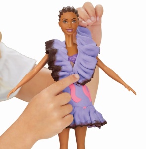 Play Doh Barbie Set Plastelina Barbie Fashionista Ruffles Creatii Vestimentare - Img 7