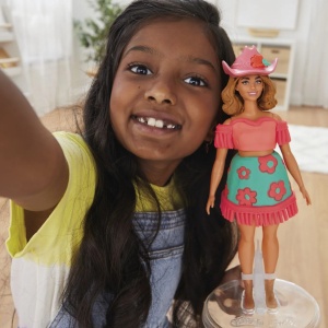 Play Doh Barbie Set Plastelina Creatii Vestimentare Cu Flori Si Franjuri Cowboy - Img 2