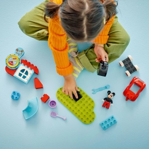 Set Jucarii LEGO DUPLO® - Clubul si masina lui Mickey Mouse (10454) - Img 8