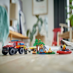 Set LEGO City - Camion 4X4 si barca de pompieri (60412) - Img 5
