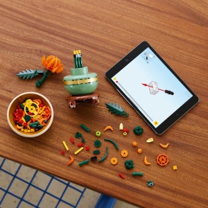 Set LEGO Creator Expert - Crizantema (10368) - Img 4