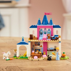 Set LEGO Disney - Castelul cu animăluțe al Cenușăresei (43283) - Img 6