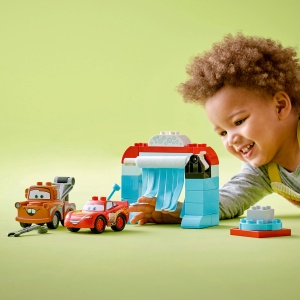 Set LEGO DUPLO - Distractie la spalatorie cu Lightning McQueen si Mater (10996) - Img 8