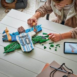 Set LEGO Editions - Lionel Messi – Sărbătorire (43018) - Img 5