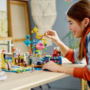 Set LEGO Friends - Parc de distractii pe plaja (41737) - Img 8