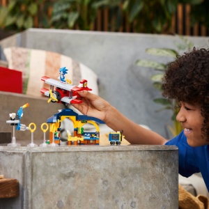 Set LEGO Sonic the Hedgehog - Atelierul lui Tails si avion Tornado (76991) - Img 5