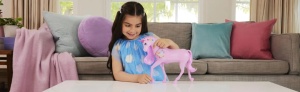 Barbie Unicorn Roz Cu Lumini Stralucitoare Si Sunete - Img 2