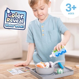 Melissa And Doug Set De Joaca Pentru Gatit Cu Schimbarea Culorii Water Wow - Img 3