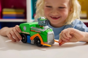 Patrula Catelusilor Set Vehicul De Baza Camionul De Reciclare Si Figurina Rocky - Img 2