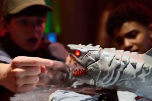 Primal Hatch Jucarie Interactiva Figurina Rechin Megalodon In Ou - Img 5