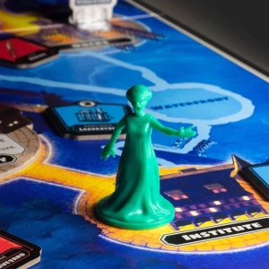Ravensburger Joc Horrified Universal Monsters In Limba Engleza - Img 4