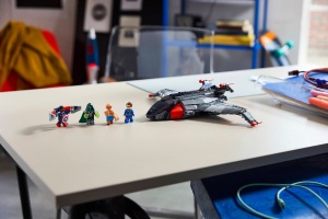 Set de construcție LEGO® Marvel - Avengers: Doomsday Quinjet (76347), 433 piese, 9+ ani - Img 6