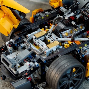 Set LEGO Technic - McLaren P1 (42172) - Img 10
