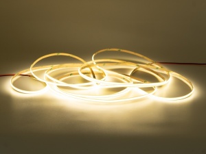 Banda LED Mono COB 3mm 24V, 4W | 3000K, lumina - alb cald Siro