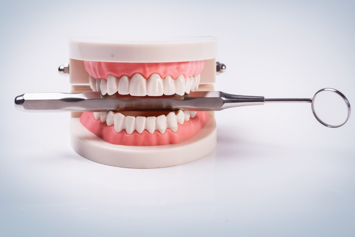 Care sunt principalele obiective ale tratamentului endodontic?
