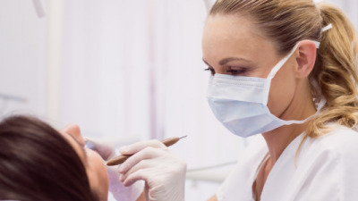 Care sunt instrumentele endodontice de bază?