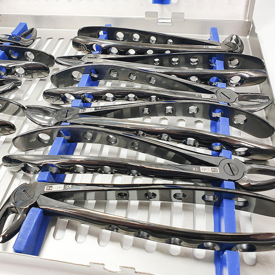 Set 12 clesti extractie din titan plus cutie de sterilizare negri - imagine 2