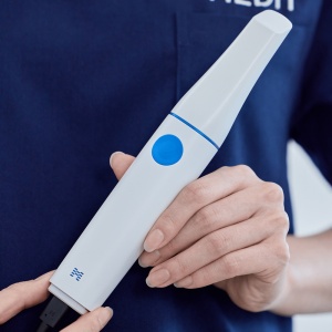 Pachet Scanner intraoral Medit i900 Classic plus cadou 35 implanturi si trusa DIO - Img 8