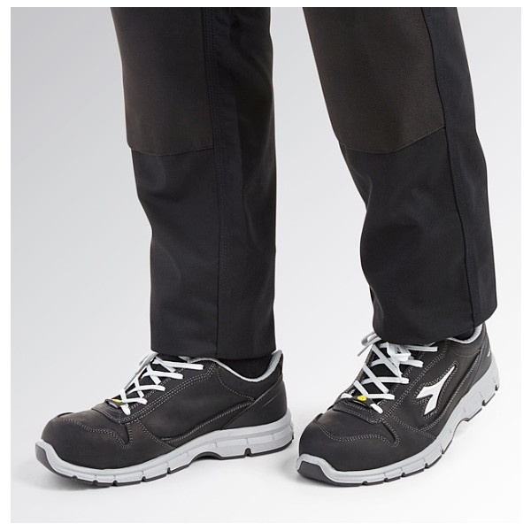 Pantofi de protectie Diadora RUN S3 SRC ESD negru