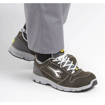 Pantofi de protectie Diadora RUN S3 SRC ESD piele nubuc