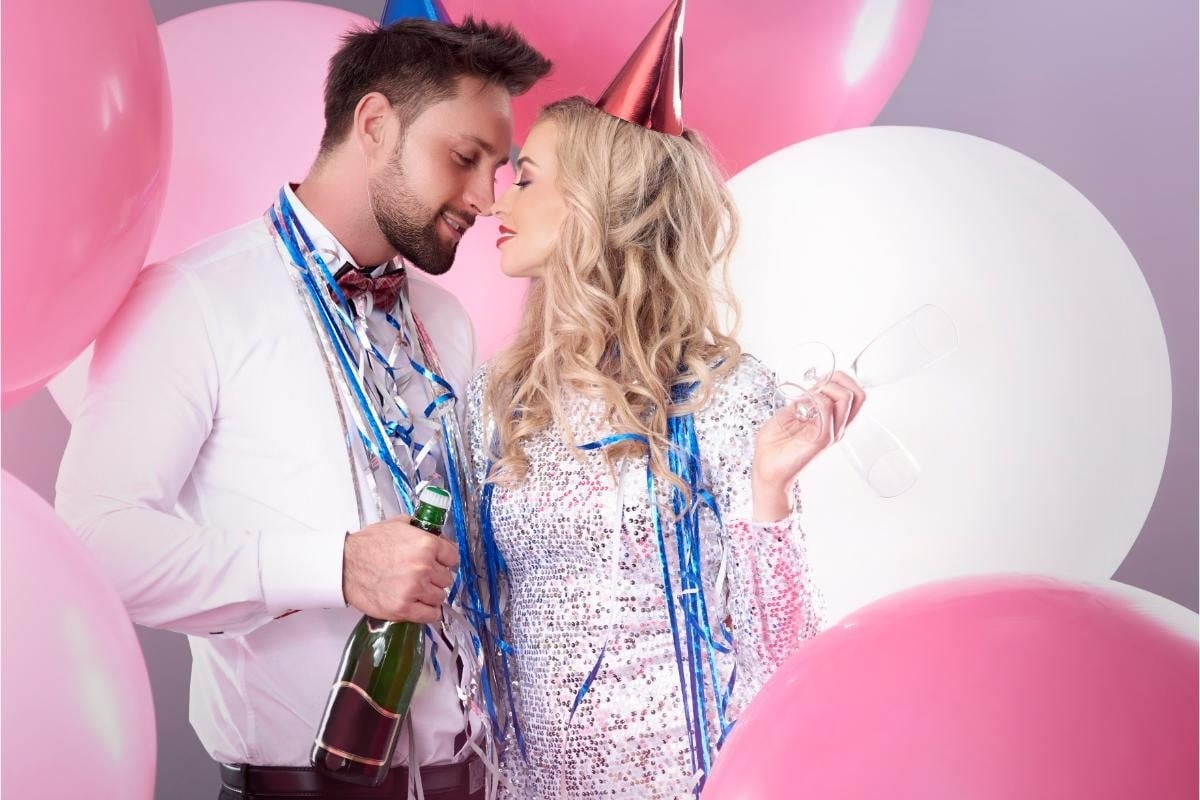Petrecere de Valentine's Day - pașii pe care trebuie să-i urmezi + idei și sfaturi utile pentru a transforma această sărbătoare într-o experiență inedită