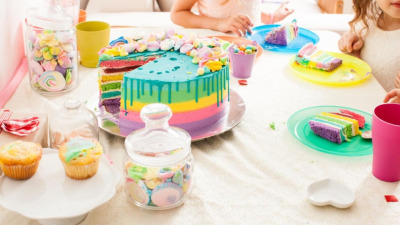 Torturi de Ziua copilului - idei creative, modele tematice pentru fete, băieți și bebeluși + variante fără zahăr și sfaturi pentru toate vârstele