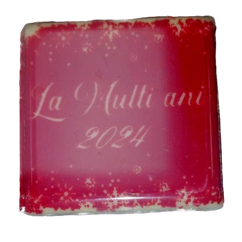 Decoratiuni din ciocolata - patrat alb/rosu "La multi ani 2024 " - cutie 288 buc