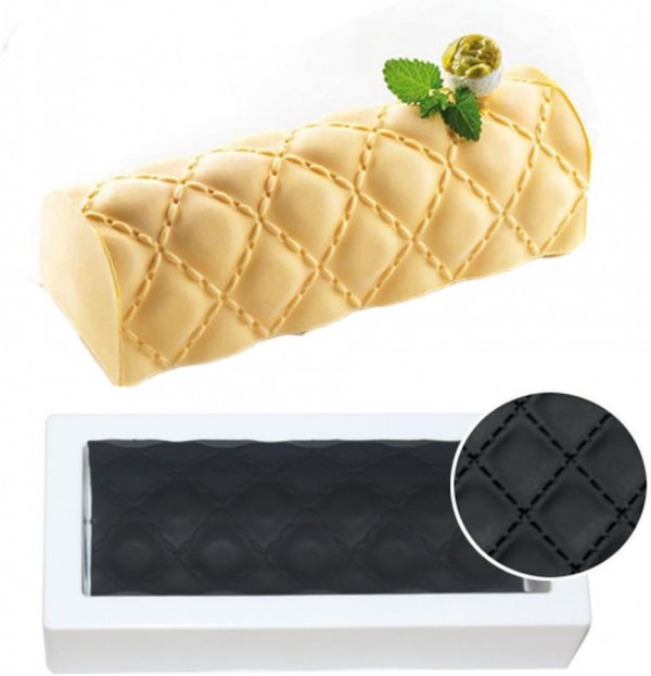 Kit forma silicon si Covoras Decor Matelasse - Tort 3D Trunchi