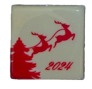 Decoratiuni din ciocolata - Patrat cu decor brad si reni - cutie 288 buc