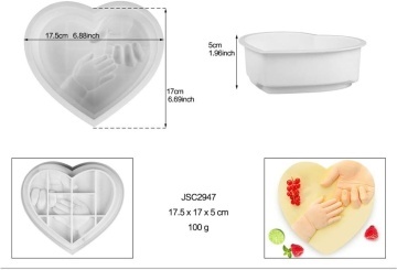 Formă silicon pentru tort în formă de inimă „Mama” – 17,5 × 17 × 5 cm